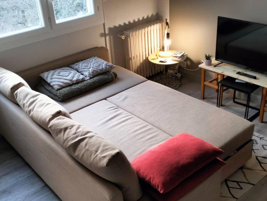 Charmant Logement, Vue Sur Toulouse 1 Min Du Metro Eksteriør billede